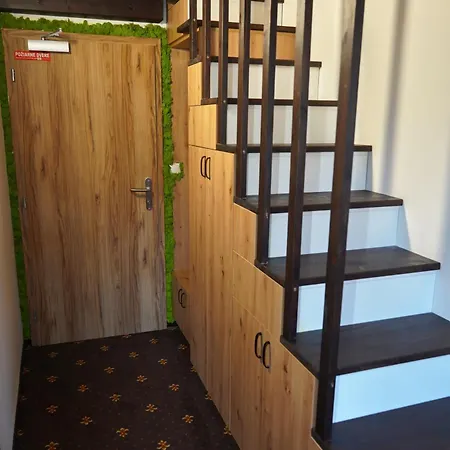 Raj Hotel 4*