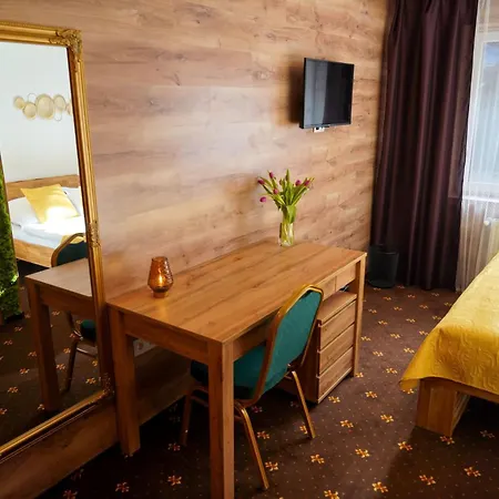 Hotel Raj