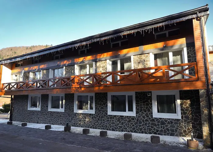 Hotel Raj Dedinky