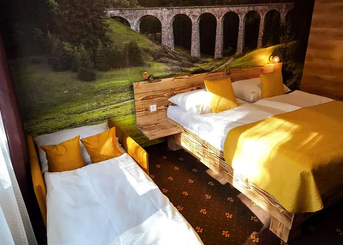 Hotel Raj 3*