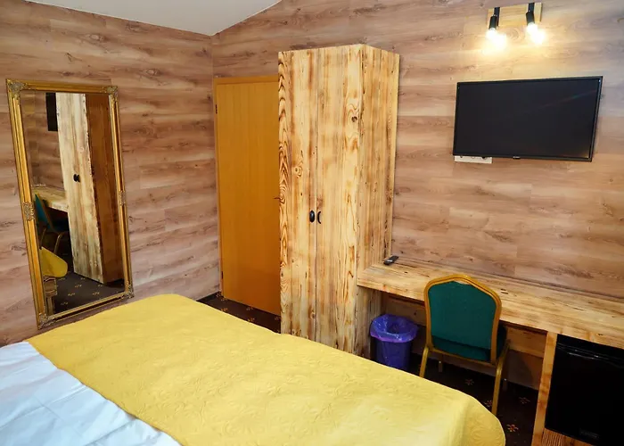 Hotel Raj